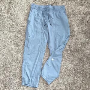 Lululemon Dance Studio Mid-Rise Crop 25"Soft Denim Women size 8 Ankle Drawstring